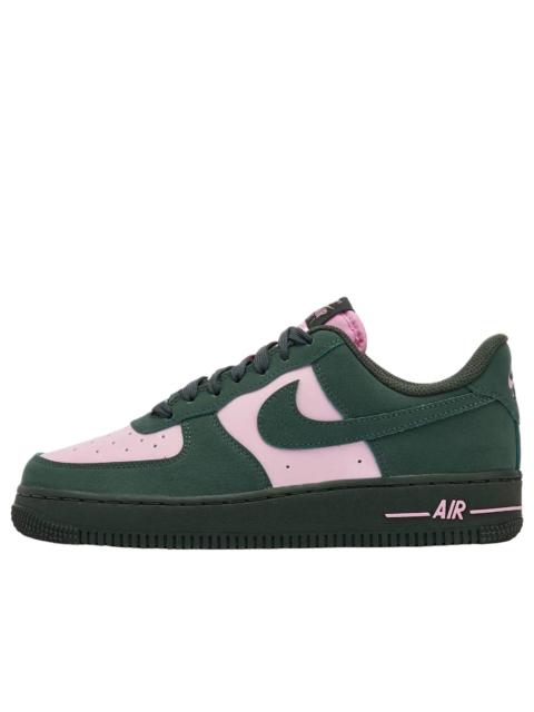 Nike (WMNS) Nike Air Force 1 Low 'Camo Green Pink Rise' IV5103-300