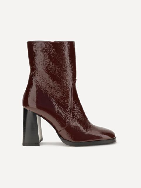 Stuart Weitzman Vera Ankle Boots
