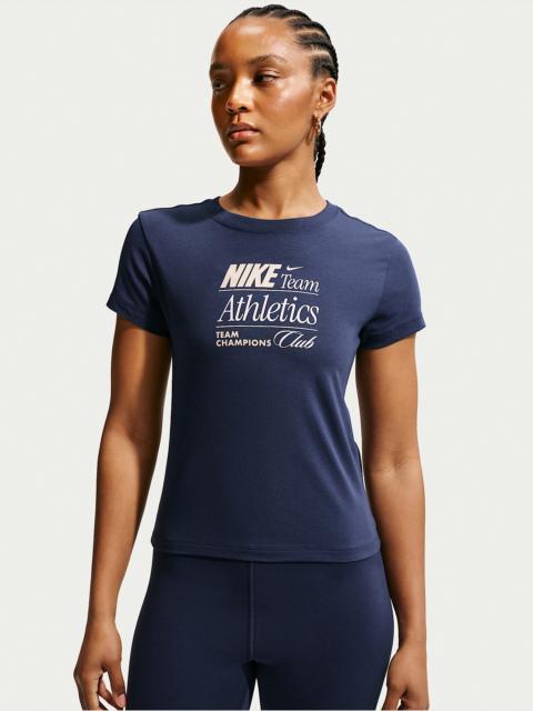 Nike Nike Sportswear Chill Knit Women's Slim Mod-Cropped T-Shirt