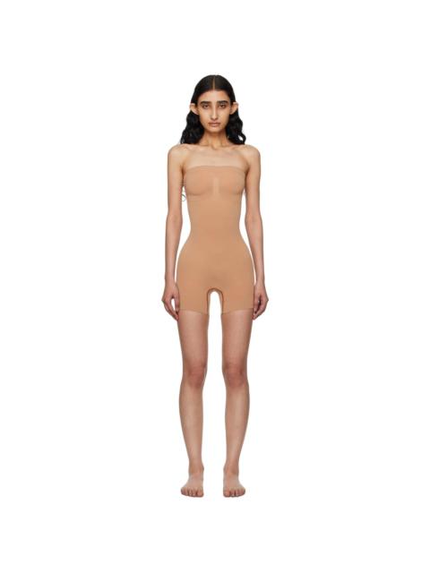 SKIMS Tan Seamless Sculpt Strapless Shortie Bodysuit