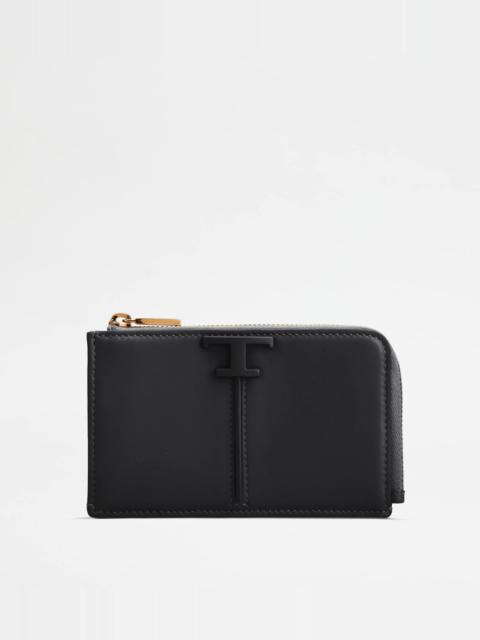 T TIMELESS KEY POUCH IN LEATHER - BLACK