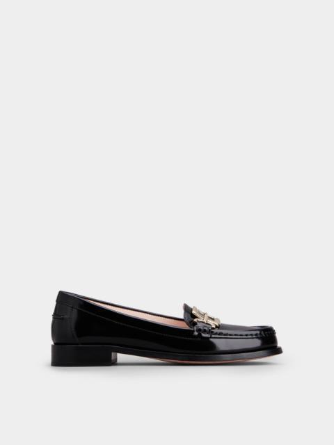 Roger Vivier Metal Clamp Buckle Loafers in Patent Leather