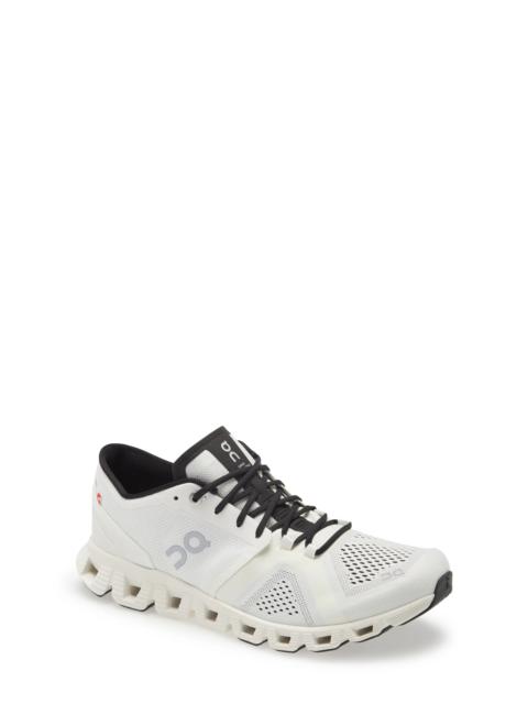 Cloud X Training Shoe - Men in White/Black