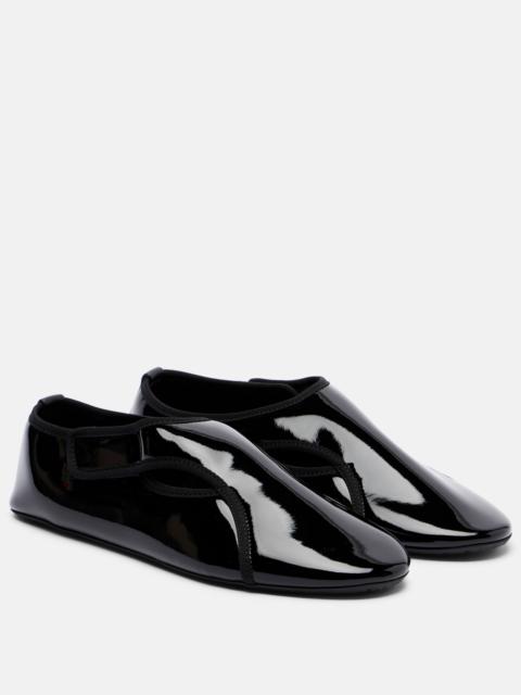 Alaïa Criss Cross leather-trimmed ballet flats