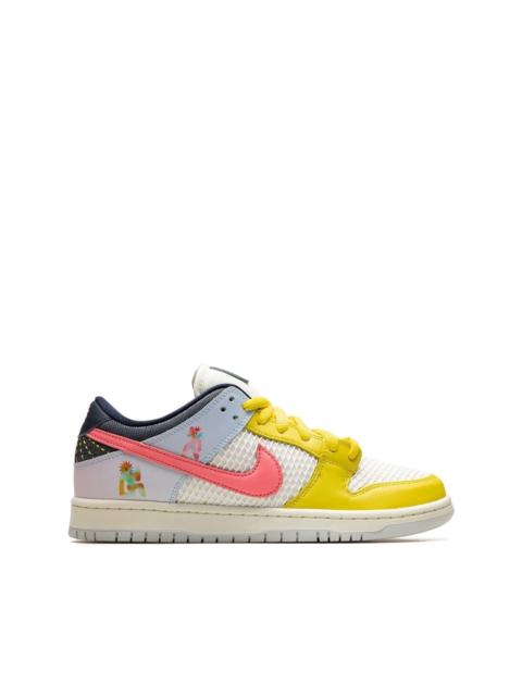Nike SB Dunk Low "Be True" sneakers