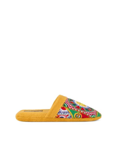 abstract-print terry Slippers