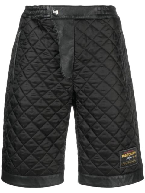 logo-patch diamond-quilted shorts