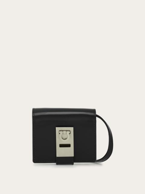 FERRAGAMO CREDIT CARD HOLDER