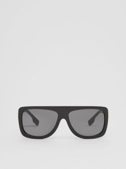 Burberry Hardware Detail Square Frame Sunglasses