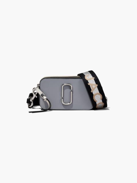 Marc Jacobs THE LOGO STRAP SNAPSHOT