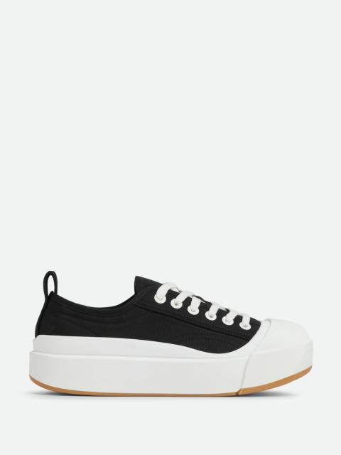 Vulcan Platform Sneaker