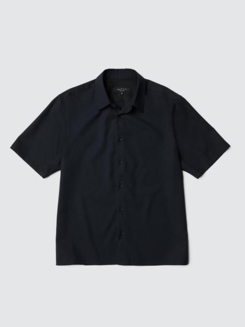 Dalton Crepe Wool Shirt
Relaxed Fit Button Down