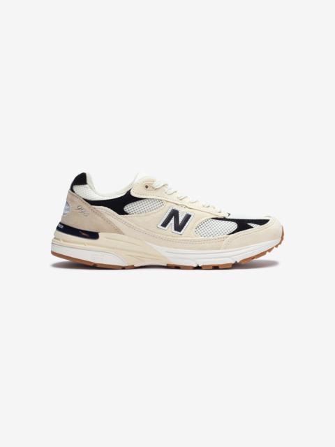 New Balance 993