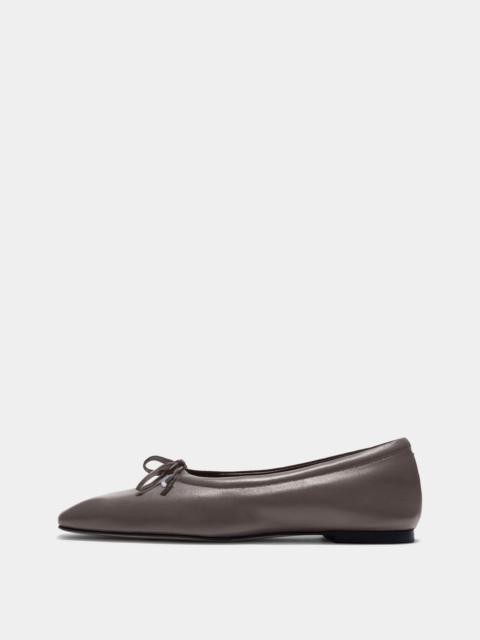 Aeyde Nomi Glove-Fit Flats