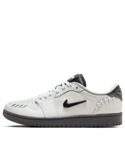 Jordan (WMNS) 공기 요르단 1 MM 낮은 'Phantom 먼지 금속 어두운 회색' HM3689-001