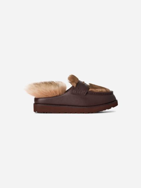 UGG ® AMBUSH Loafer Sheepskin Shoes in Burgundy