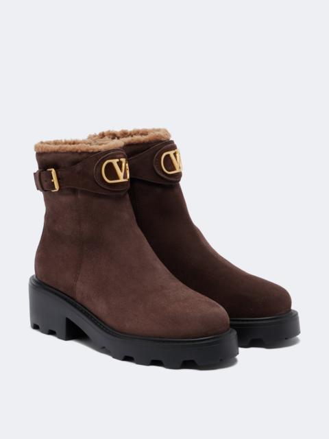 Valentino VLogo suede ankle boots