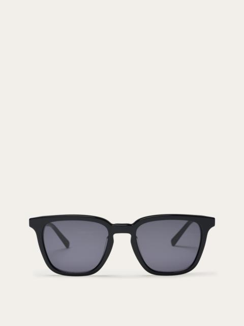 FERRAGAMO Sunglasses