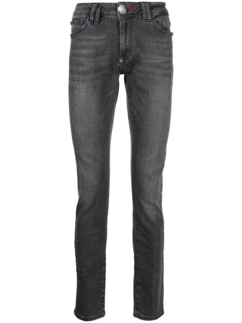 slim-cut leg jeans