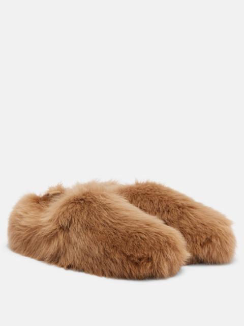 Tod's Gommino shearling slip-on shoes
