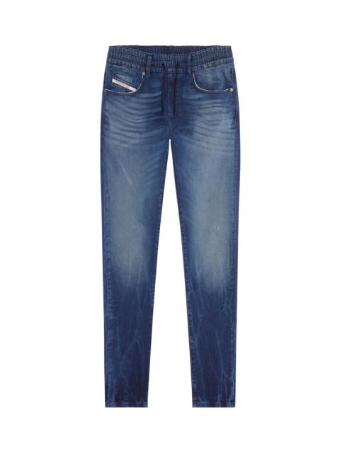 Diesel SLIM 2060 D-STRUKT JOGGJEANS® 068DV
