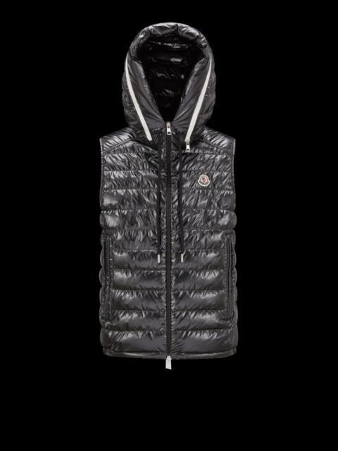 Moncler Akaishi Down Vest