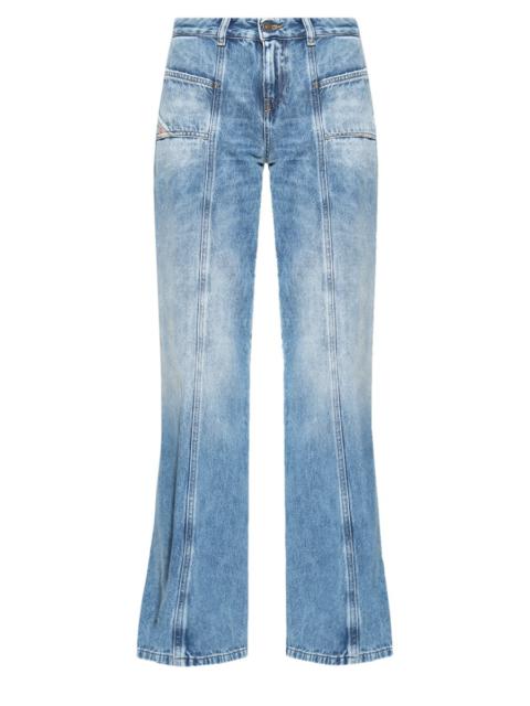 D-Akii L.30 flare jeans