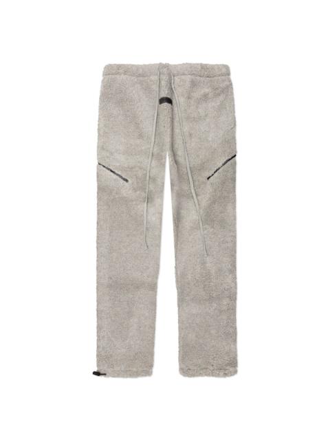 ESSENTIALS FEAR OF GOD ESSENTIALS RELAXED POLAR FLEECE PANT - DARK OATMEAL