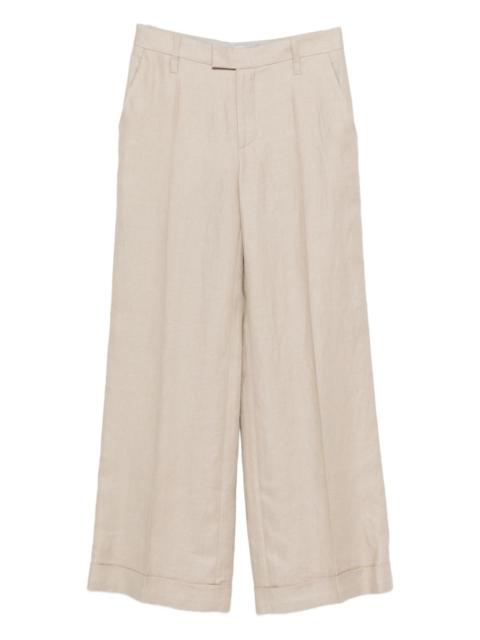 pleated trousers