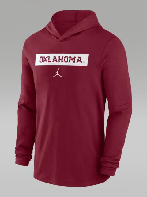 Jordan Oklahoma Sooners Sideline Men's Jordan Dri-FIT College Long-Sleeve Hooded Top