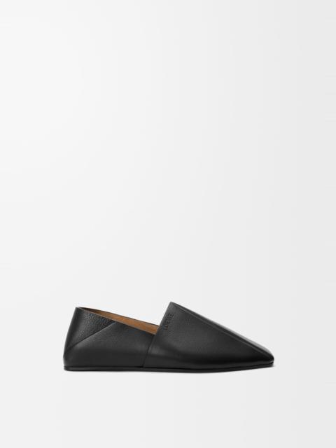 Loewe Origami slide in soft calfskin