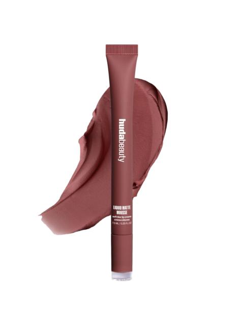 Huda Beauty Liquid Matte Mousse Soft Blur Lip Cream