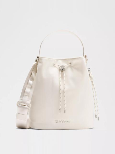 lululemon Drawstring Bucket Crossbody Bag 5L