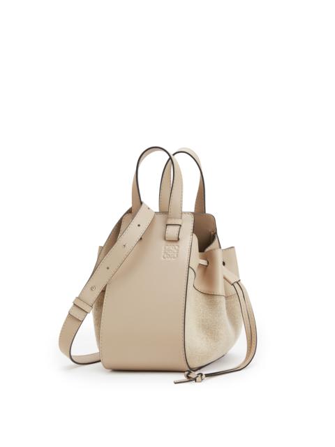 Loewe Small Hammock Drawstring bag in calfskin and linen