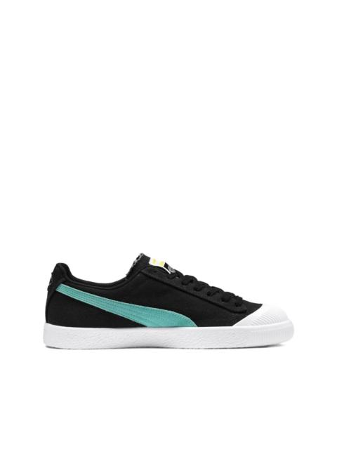 PUMA Clyde sneakers