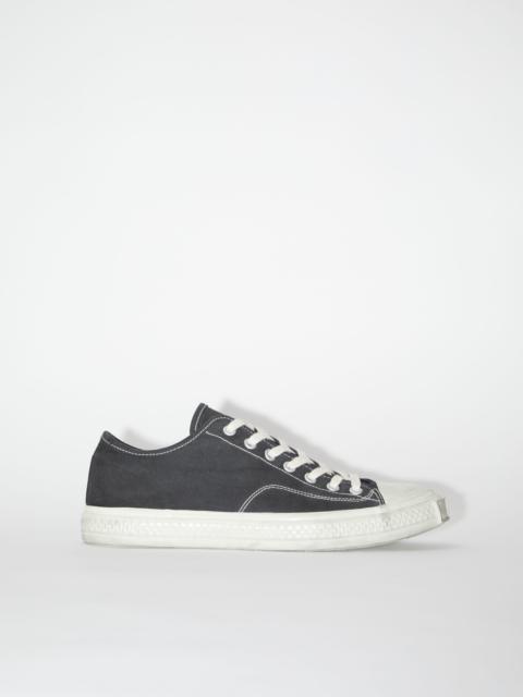 Acne Studios Low top sneakers - Black/off white