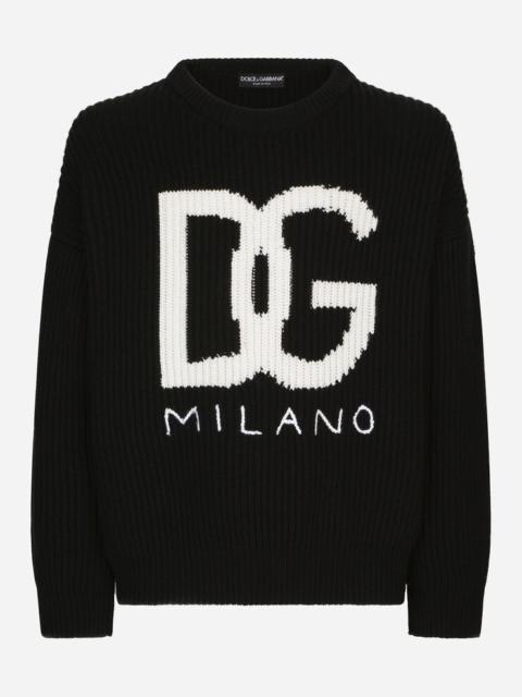 Cashmere round-neck sweater with DG logo inlay