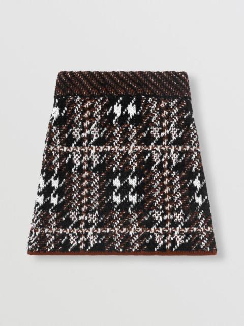 Burberry Houndstooth Wool Blend Jacquard Mini Skirt | REVERSIBLE