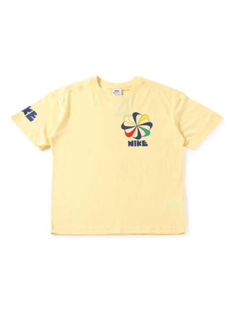 Nike Nike Sportswear 빈티지 인쇄 TEE 남성 노란색 BV7632-746