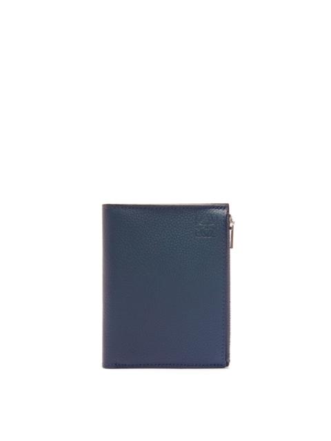 Slim compact wallet in soft grained calfskin