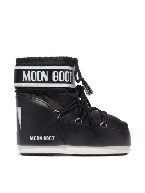 MOON BOOT Boots with logo