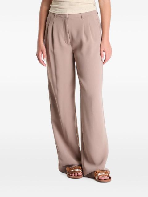 GUESS USA Tailored crepon pants