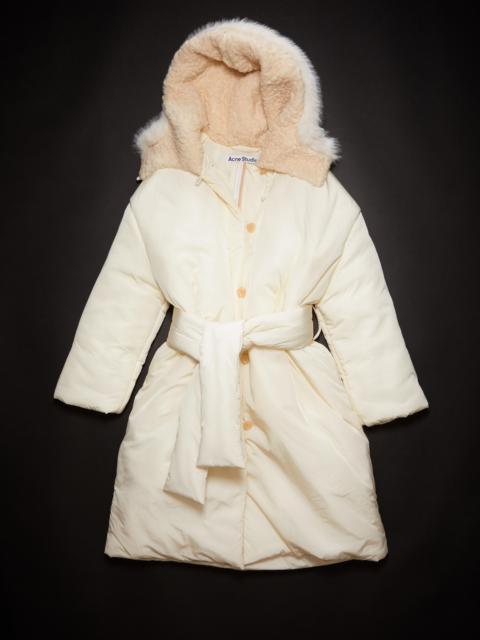 Acne Studios Belted long puffer jacket - White