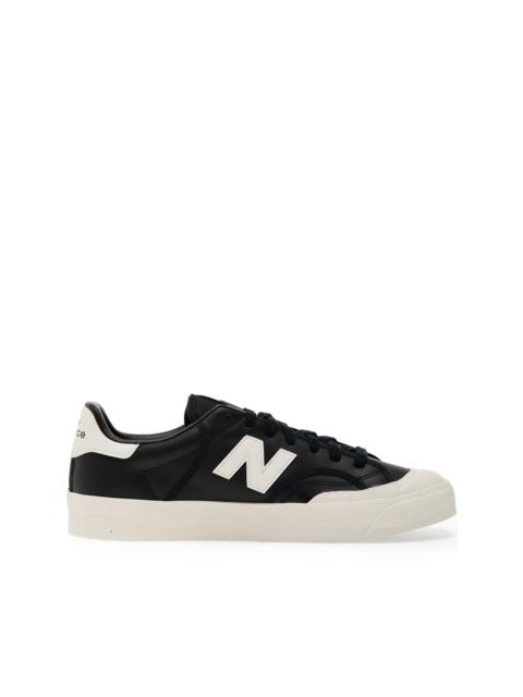 New Balance 가죽 N 로고 낮 정상 운동화