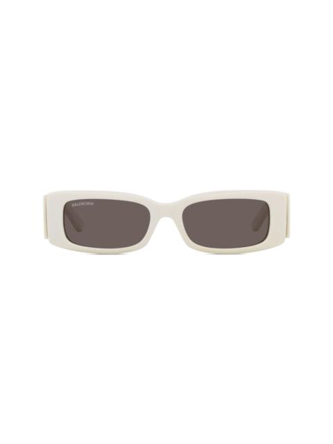 rectangle-frame tinted sunglasses
