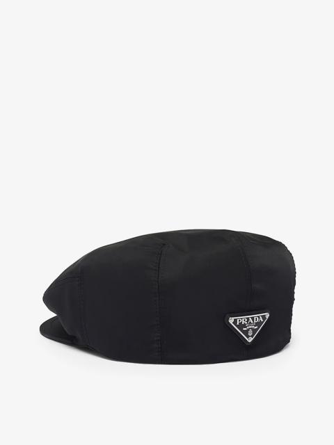 Triangle-plaque Re-Nylon beret hat