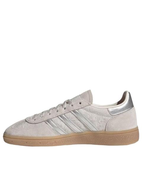 adidas (WMNS) adidas Handball Spezial 'Chalk Pearl Silver Metallic' KK0434