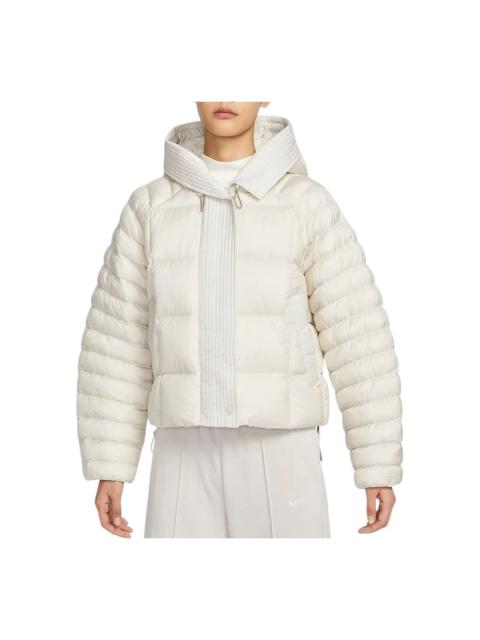 Nike (WMNS) Nike Sportswear Essential Prima Puffer Jacket Asia Sizing 'Beige' FB8730-104