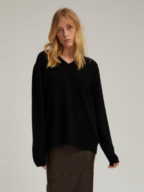 SPRWMN BLACK CASHMERE V-NECK BOYFRIEND SWEATER