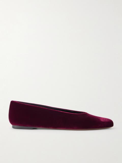 NEOUS Beid Velvet Ballet Flats